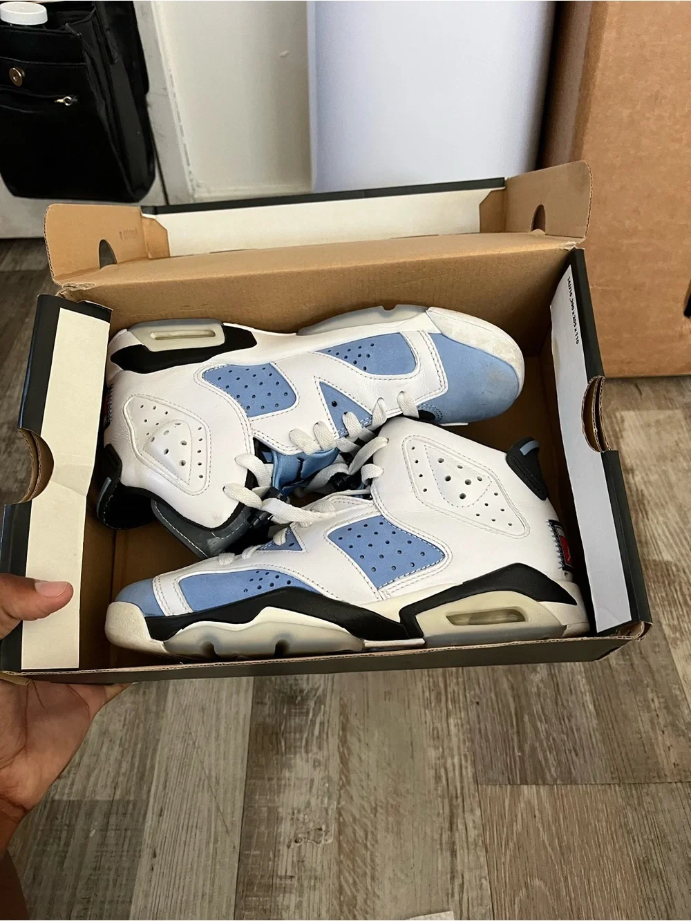 Jordan 6 nlue and white